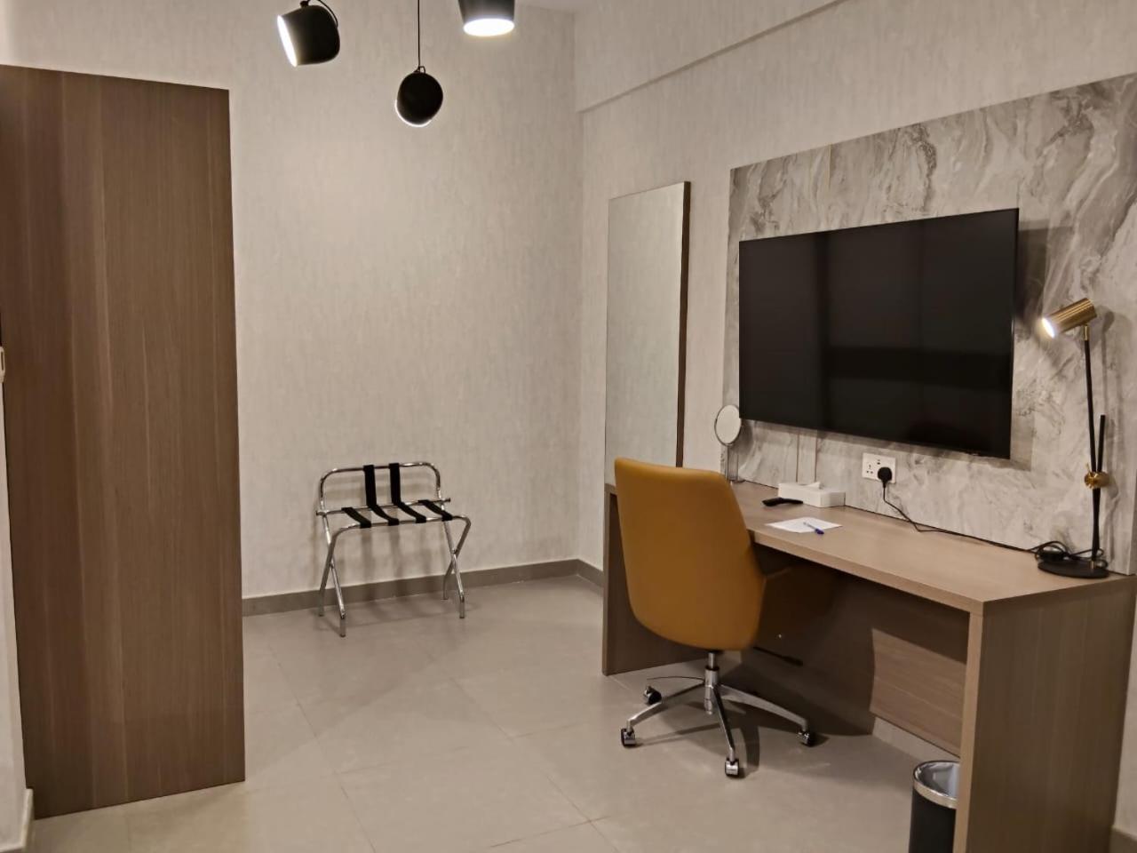 Vogo Grand Hotel Formerly Best Western Plus Hotel Dubai Academic City Pokój zdjęcie